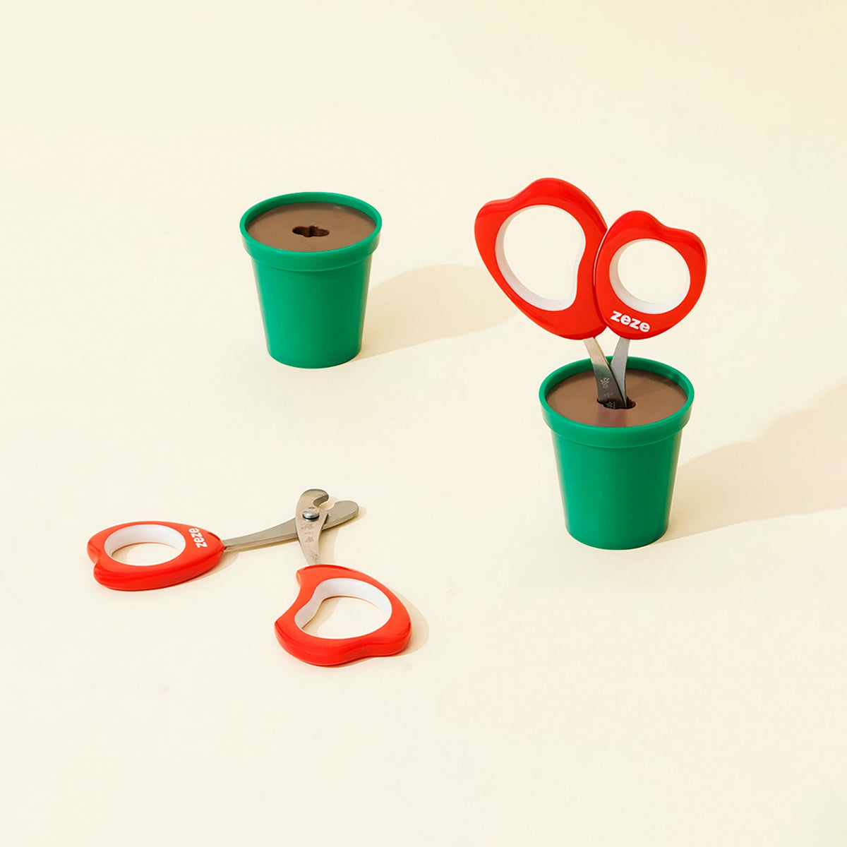 Cortaúnhas Blossom Scissors Zeze pega curva ergonômica