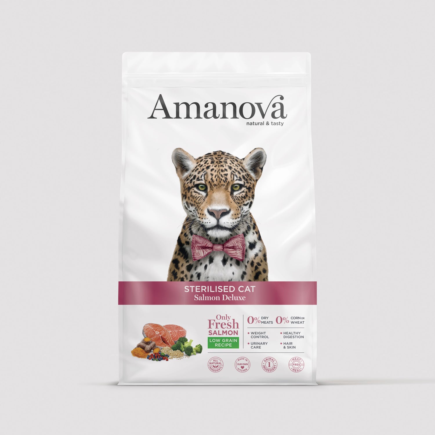 Pienso Amanova Sterilised Salmon Deluxe para gatos esterilizados en bolsa con salmón