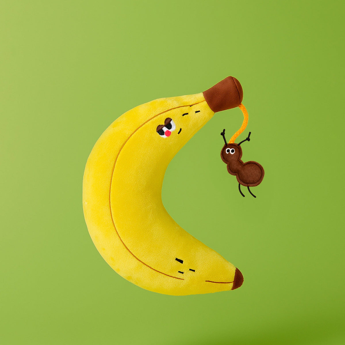 Banana Pillow kussen van Zeze bananenvormig voor kleine huisdieren