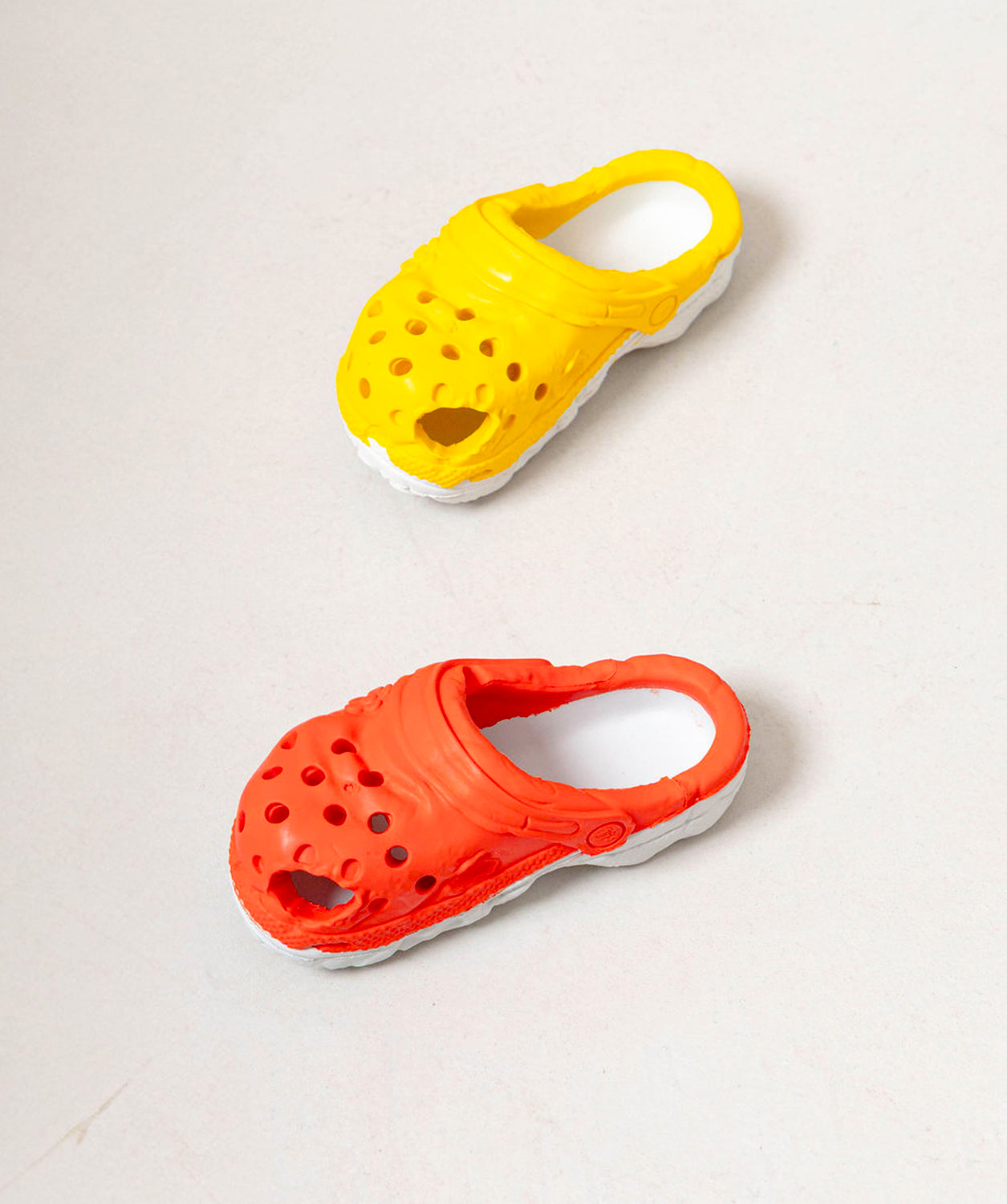 Brinquedo Crowcs Onlyfresh para cães ansiosos que mastigam