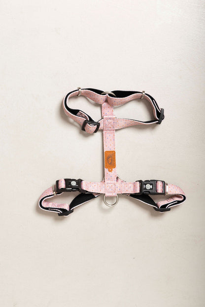 Pettorina per cani Onlyfresh in neoprene e poliestere con stile