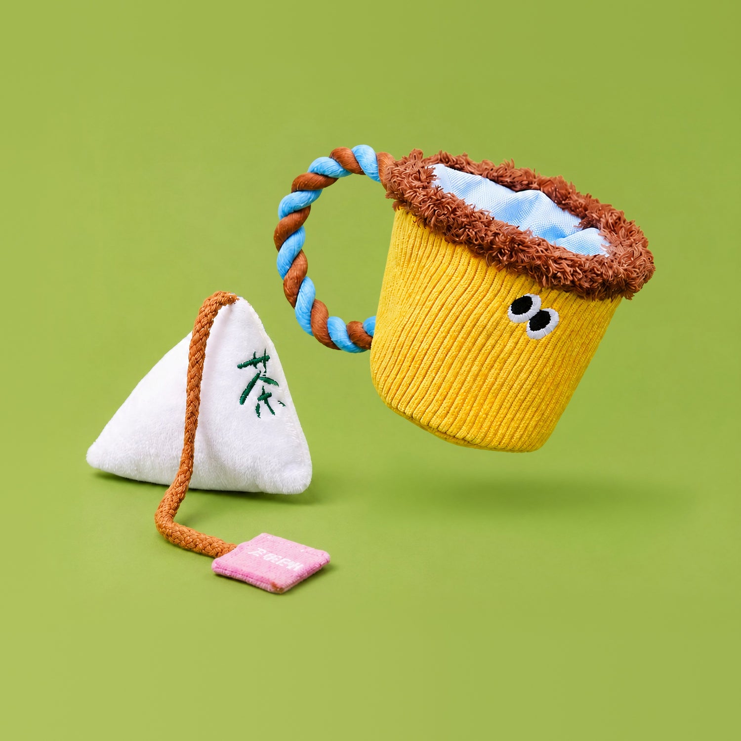 Miękka zabawka Tea Cup Soft Zeze w kształcie filiżanki do kawy dla psów