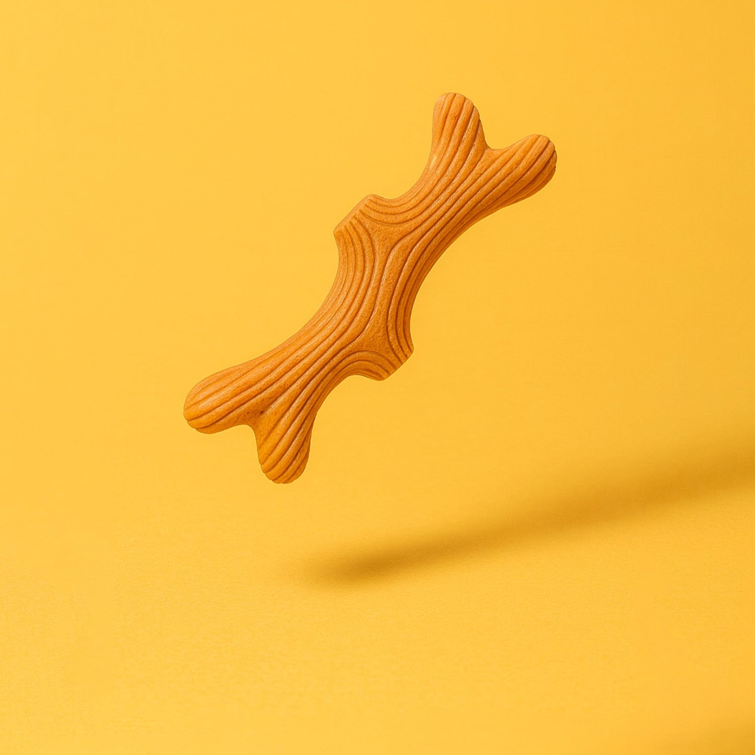 Trigonal Chew Zeze dog toy triangular design