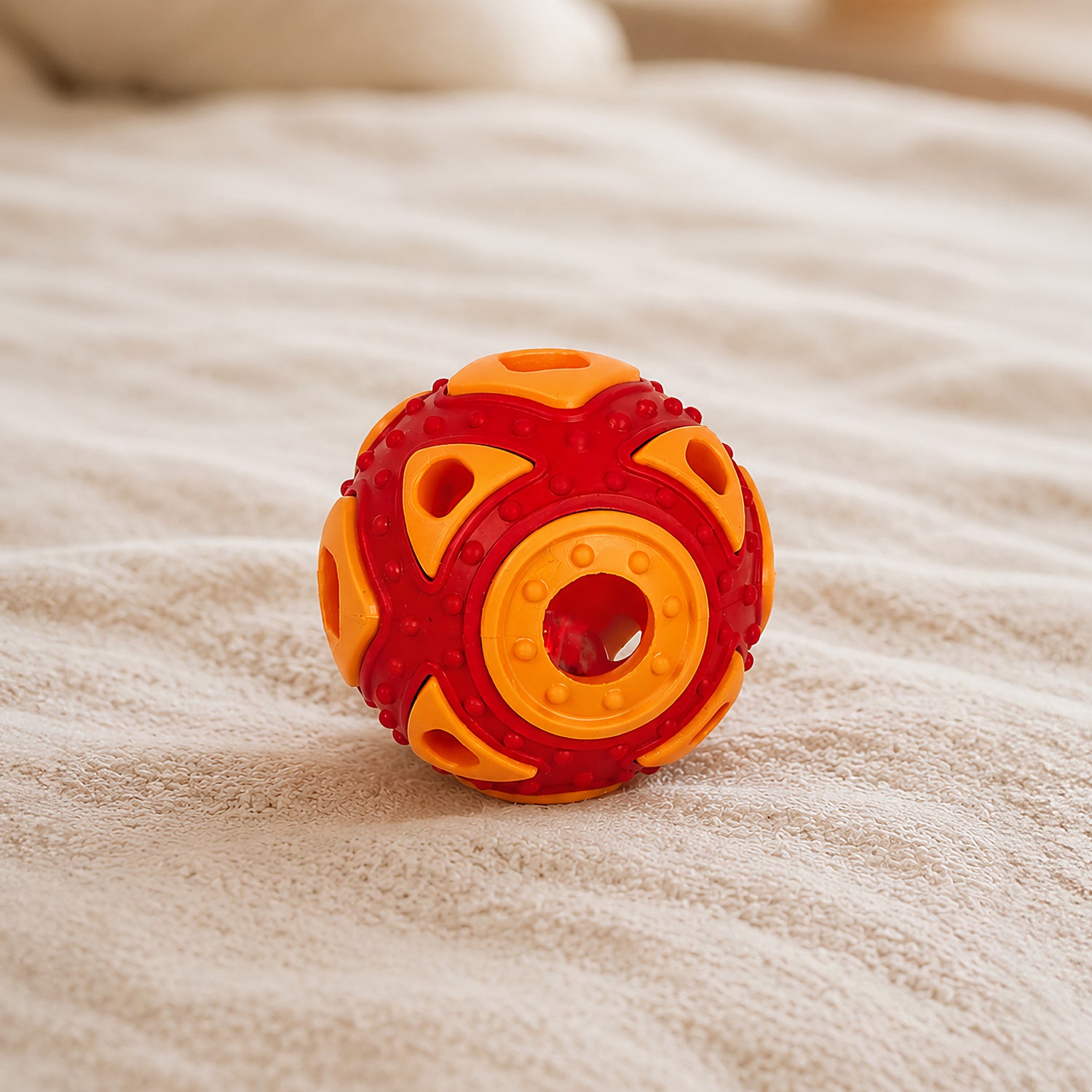 Bola luminosa Onlyfresh Glow Ball que brilha no escuro para cães