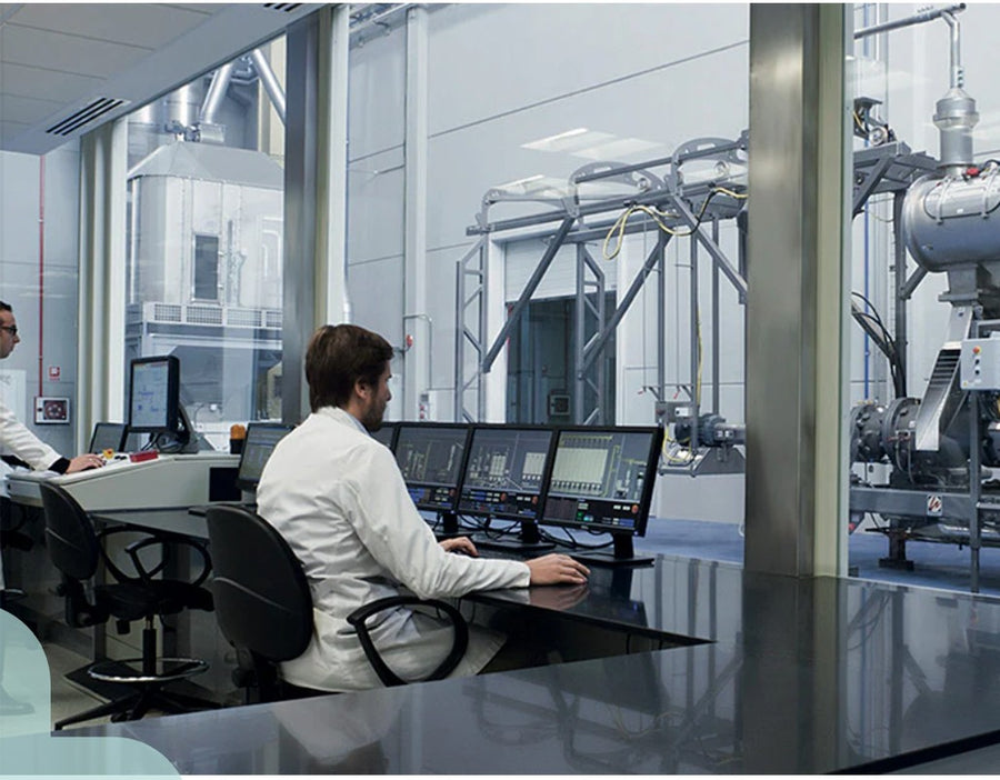 Sala de control de la planta de producción de Visán